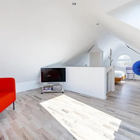 Grachtensonne * غريتسيل